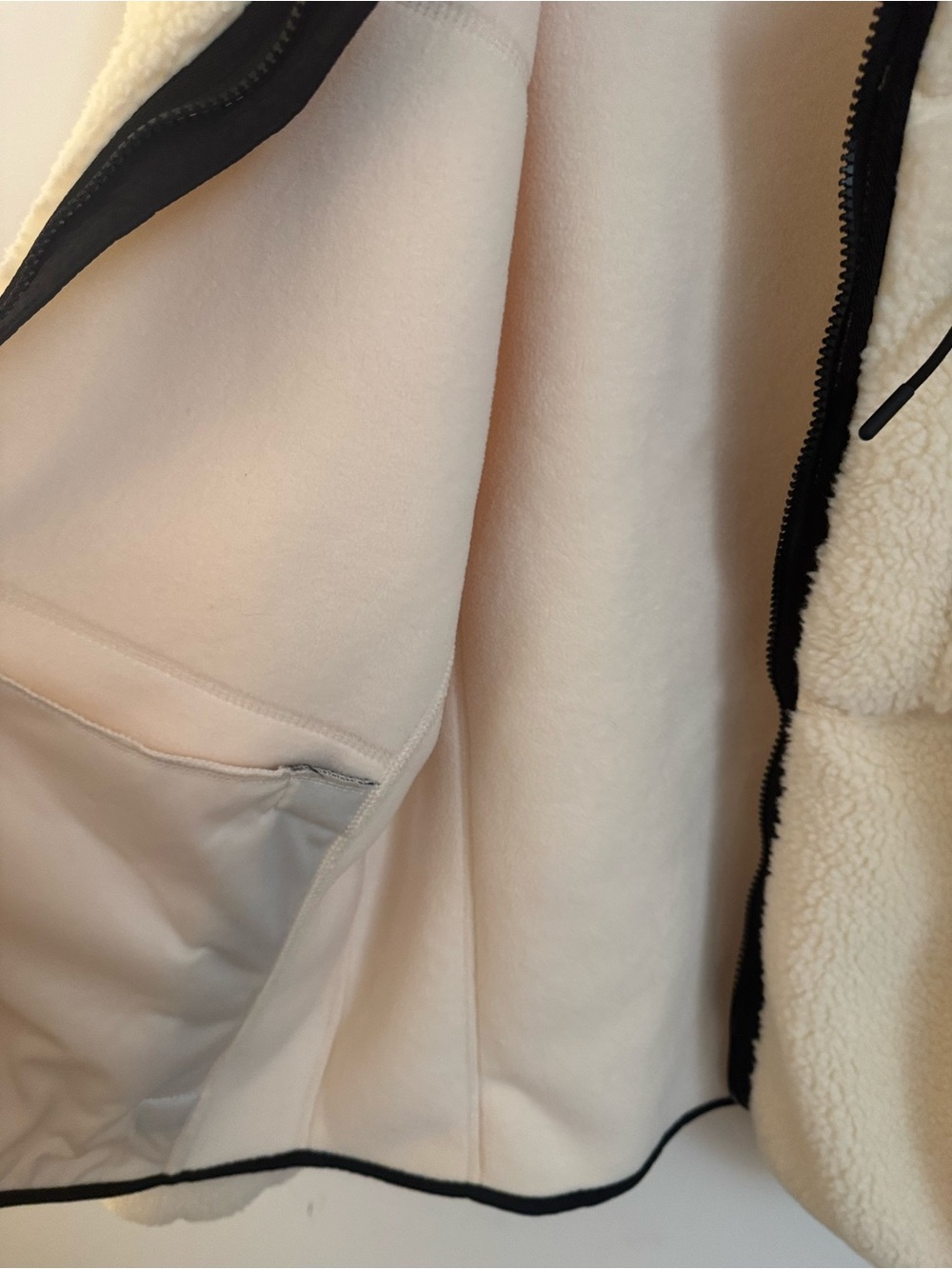 Xersion Cream Sherpa Jacket with Black Trim - Picture 7 of 8